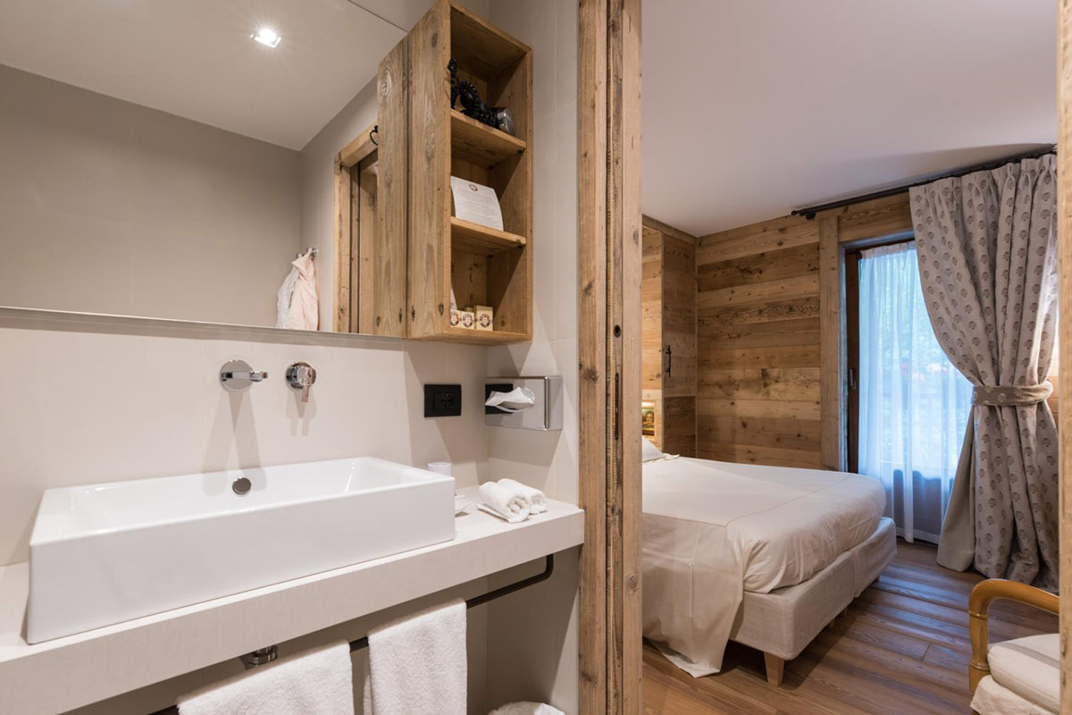 Bois Alpin Mignon - Auberge de la Maison